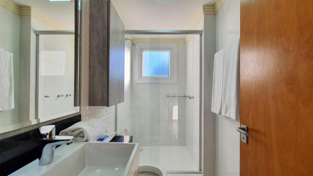 Апартаменты Residencial Dona Virginia Centro Канела Экстерьер фото